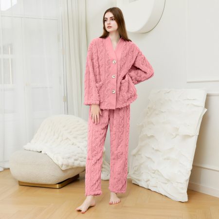 Winter Housecoat  Pink Buttoned Pajamas Set Women Fleece Sleepwear