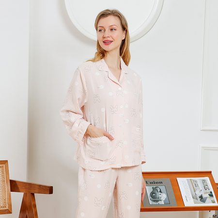 Spring New Design Silky Soft Pajama Girls Pajama Rabbit Lady Pajama