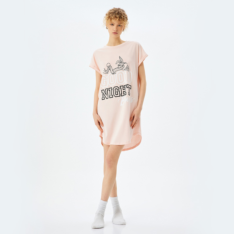 Knitted cotton women's nightdress