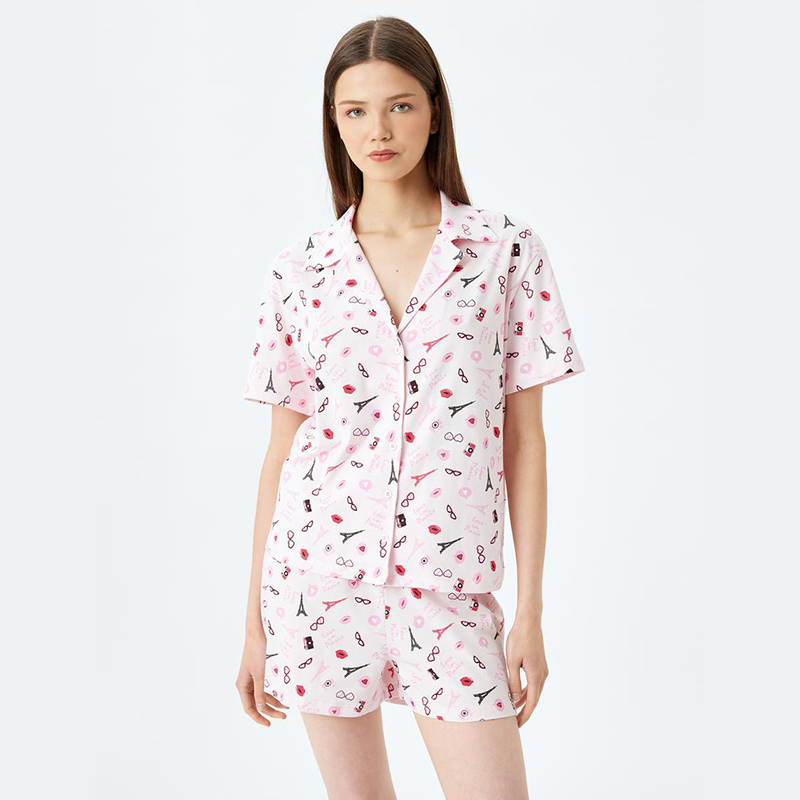 Knitted Paris themed heart printed shorts pajama set