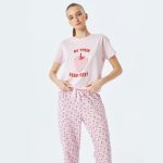 Strawberry printed short-sleeve cotton pajama set