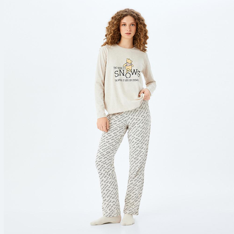 Winnie the Pooh printed long sleeve pajama set