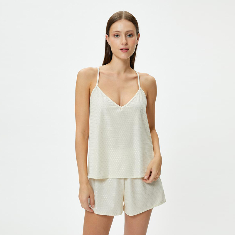 Women's halter-top short-pant pajamas set